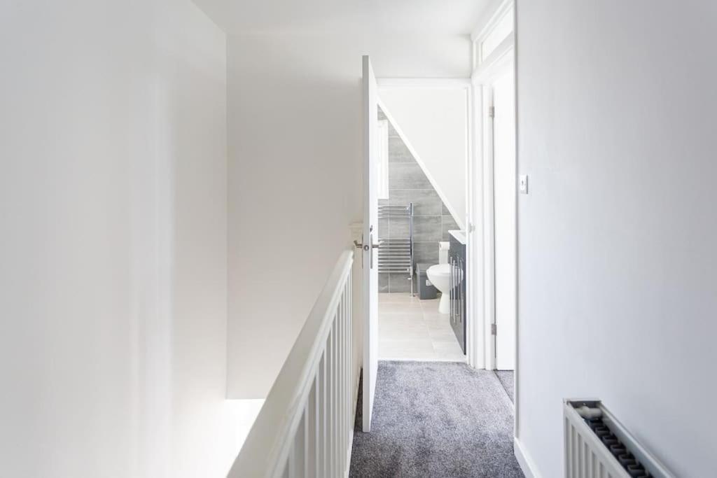 2 Bed Apartment Near The Beach Southend-on-Sea Extérieur photo