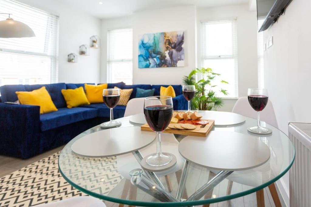 2 Bed Apartment Near The Beach Southend-on-Sea Extérieur photo
