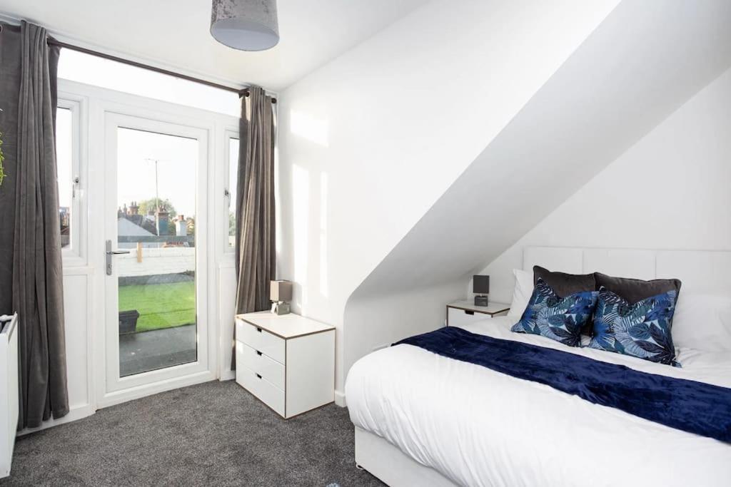 2 Bed Apartment Near The Beach Southend-on-Sea Extérieur photo